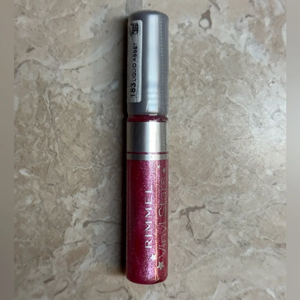 Rimmel Vinyl Stars Brilliant High Shine & Sparkle Lip Gloss 183 Liquid Asset NEW